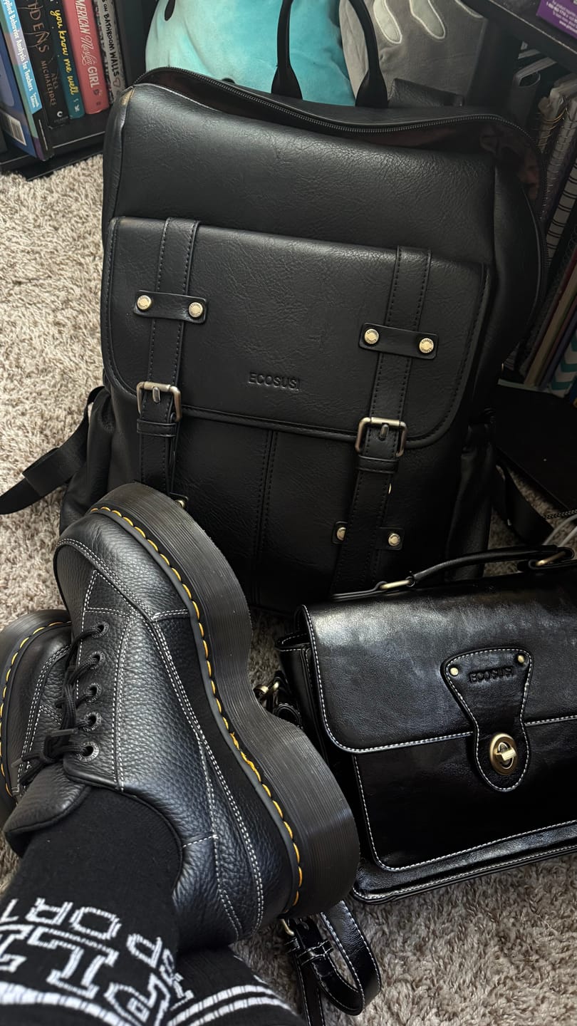 Customer photo review of Alison Vintage Vegan Leather Crossbody Bag