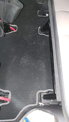 Christine B. review of Fußmatten für Van - Kofferraumwanne image 1 out of 1