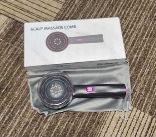Customer photo review of Electric Massage Comb Red Light Vibration Head Massage Comb Oil Applicator Nourishing Scalp Brush Hair Growth Anti Loss Care