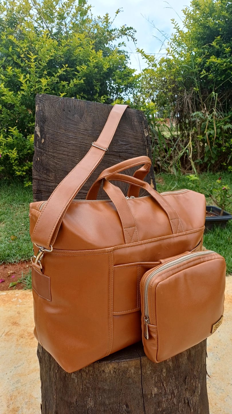 Customer photo review of CEDRO 0.7MM COM FUNDO DE MALHA COR CARAMELO