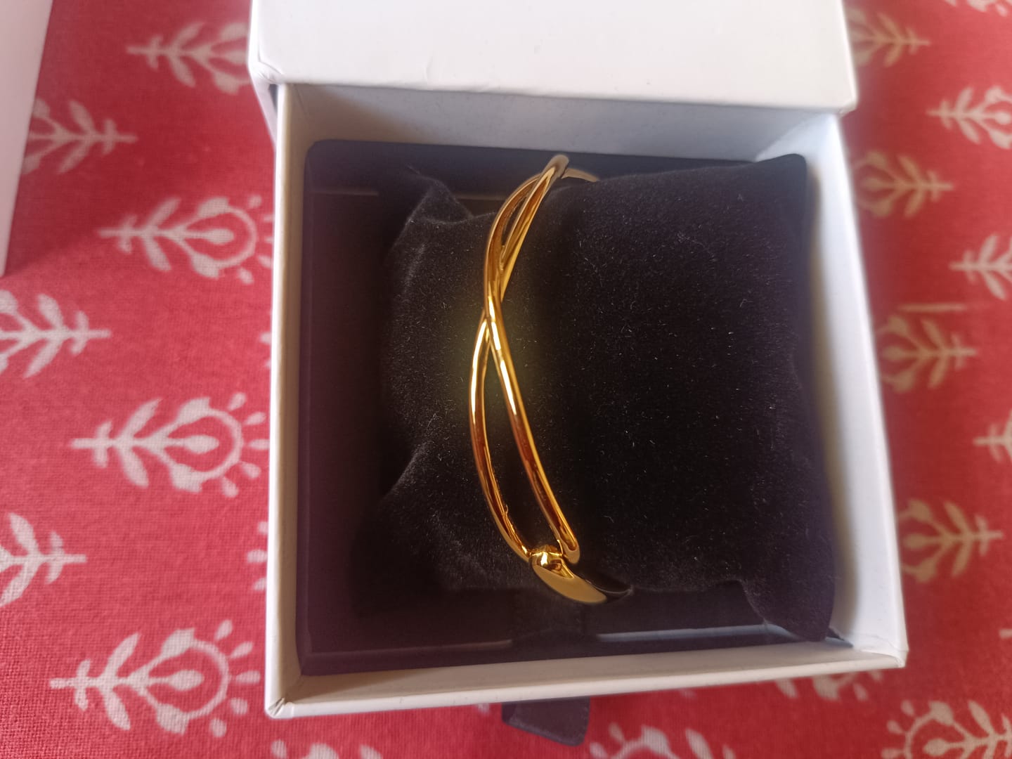 Customer photo review of Twisted Gold Cuff Bracelet
