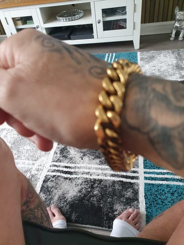 Customer photo review of 18k Gold Clasp Cuban Bracelet