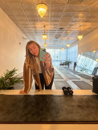 Customer photo review of Mya Colorblock Shacket