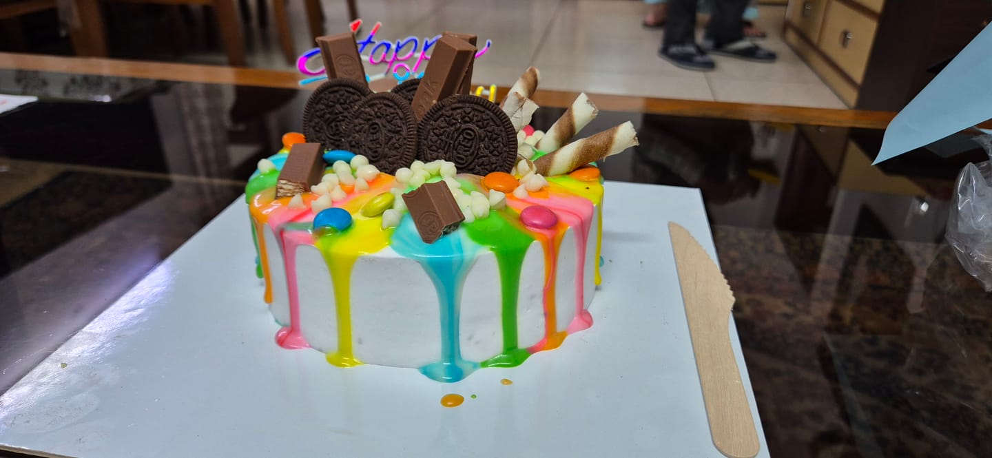 Customer photo review of Colorful Drip Cake