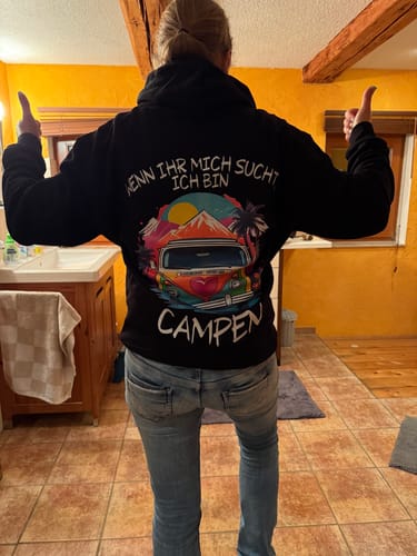 Customer photo review of Wenn ihr mich sucht ich bin campen - Premium Hoodie unisex Rückendruck