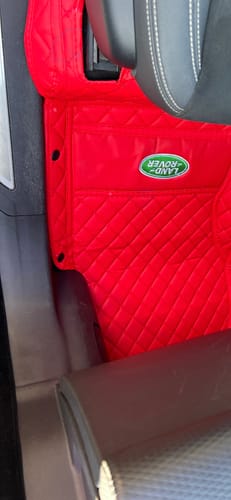 Customer photo review of Personalisierte Auto Fußmatten – Maßanfertigung mit Logo