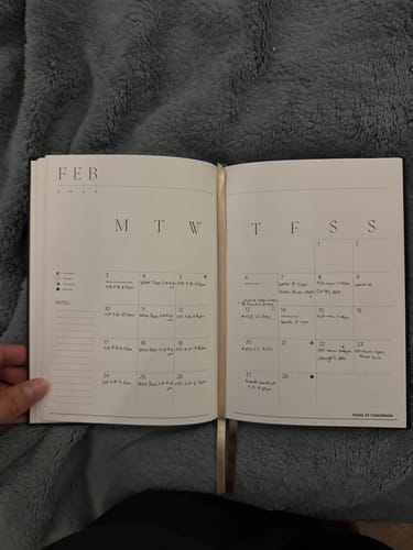 Customer photo review of 2025 Weekly Diary
