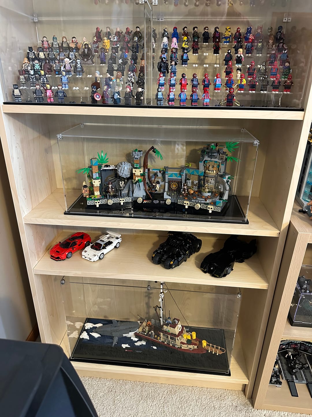 Customer photo review of Display Case for LEGO® 21350 Ideas Jaws