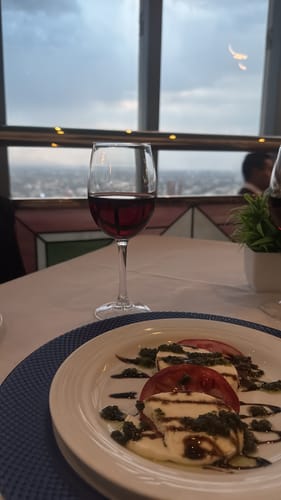 Customer photo review of Menú Golden