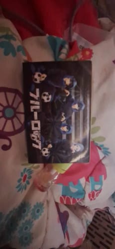 Customer photo review of 60PCS/Set Anime BLUE LOCK Isagi Yoichi Bachira Chigiri Figures Photo Cards