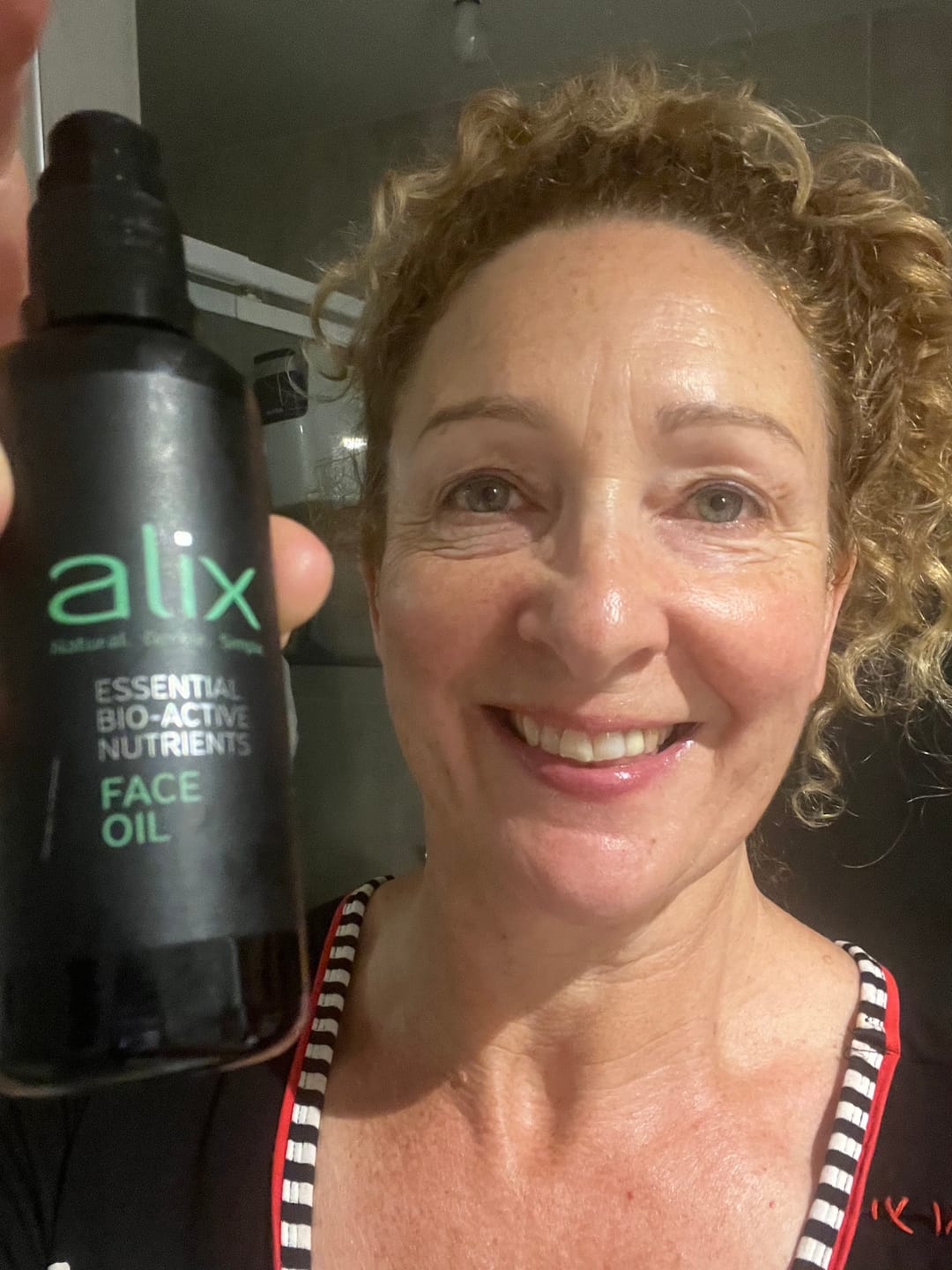 Customer photo review of Face OIl