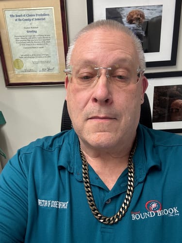 Customer photo review of Viking Courage Cuban Link Necklace: Helps Pair Veterans With A Service Dog Or Shelter Dog