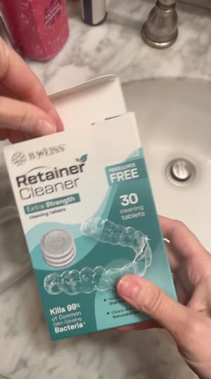 Customer photo review of Daily Retainer & Aligner Cleaner Tablets mint scented