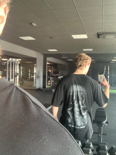 Customer photo review of KAIZEN X DANNY OVERSIZE T-SHIRT