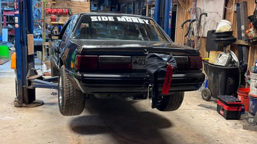 Customer photo review of 1979-93 Mustang Fox Body Bolt On Parachute Mount 14-100