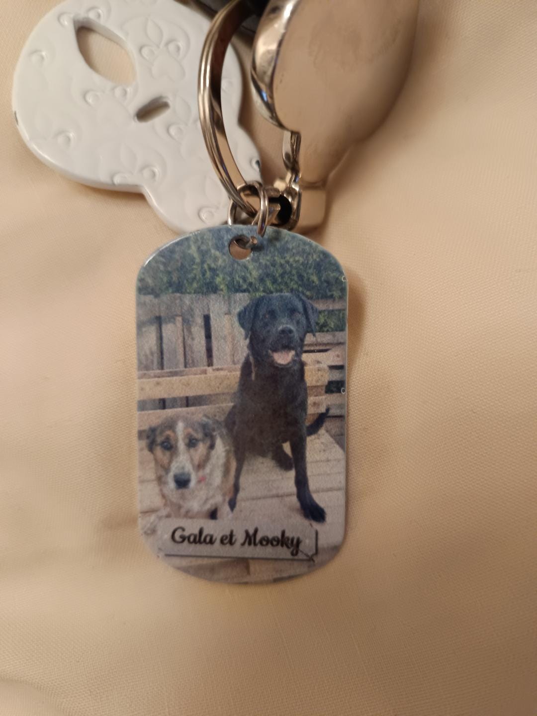 Customer photo review of Photo double face - Porte-clés Dog Tag personnalisé
