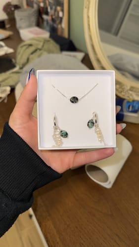 Customer photo review of עגילי טורקיז 5 ב-1 | Mini Mermaid kiwi