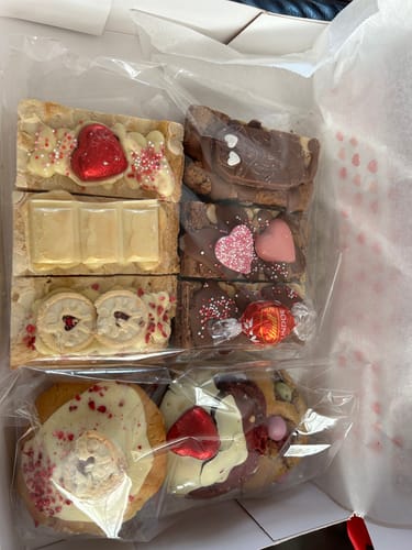 Customer photo review of Valentines mixed box
