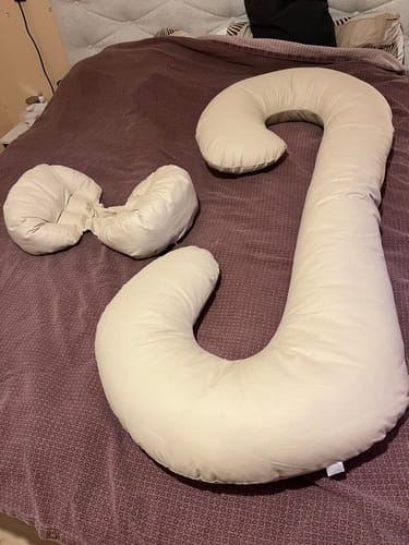 Anita L. review of Pillangó Kismama Párna image 1 out of 1