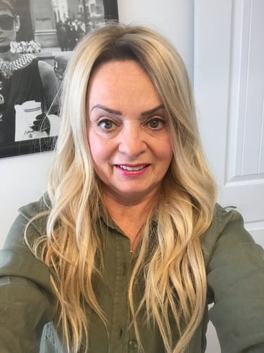 Customer photo review of Elsie Full Volume