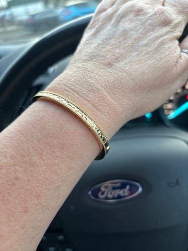 Customer photo review of Regalia Bangle