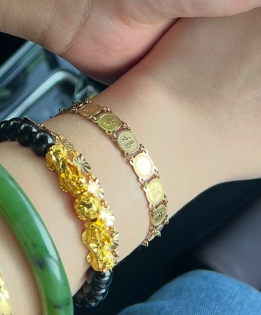 Customer photo review of Lucky Coin Bracelet