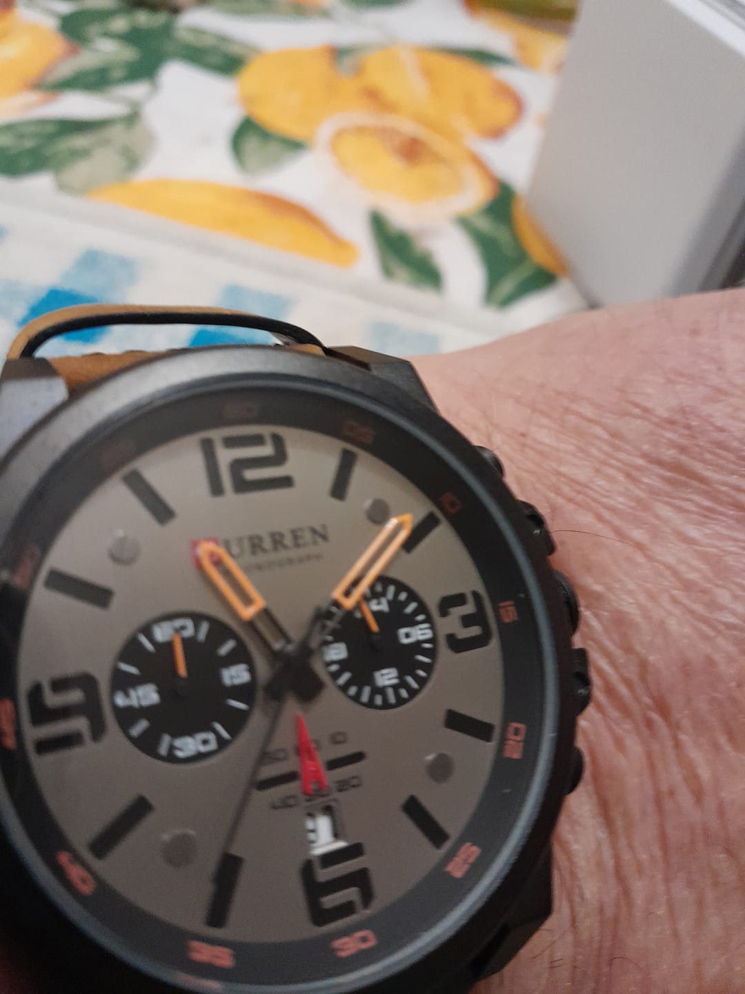 Customer photo review of Curren Sofia® orologio uomo pelle