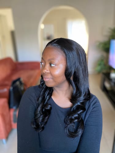 Customer photo review of 12a Silky Full Frontal Wig