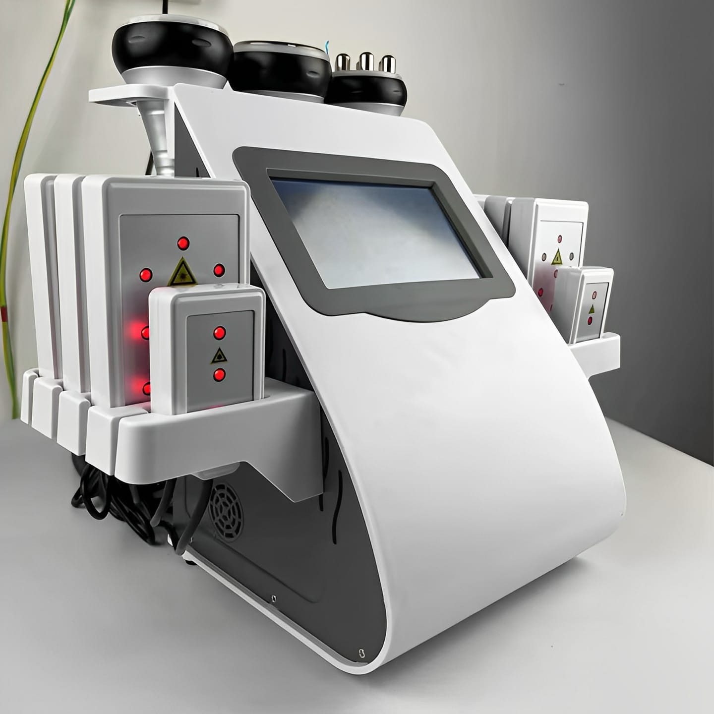 Customer photo review of 30K Cavitation Machine 6 in 1 for Fat Blasting
