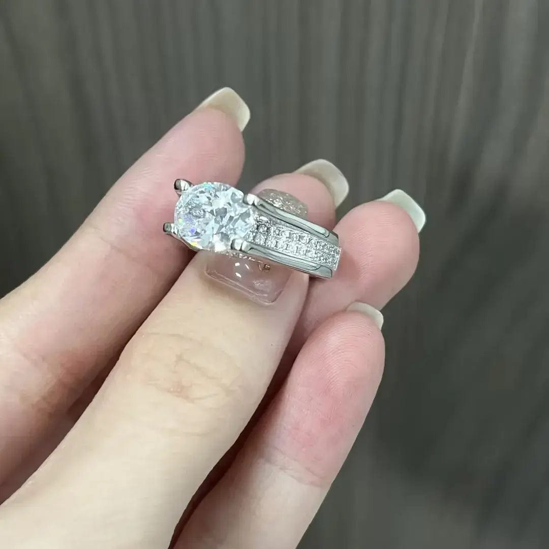 Customer photo review of Solarii New Arrived 5.0ct Oval Cut Engagement Ring