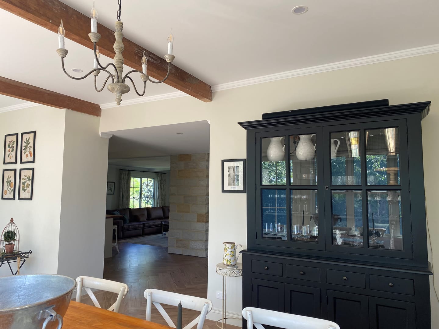 Customer photo review of Farmhouse 5-Light Candle Style Chandelier