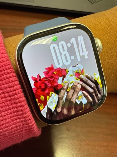 Customer photo review of Fleurs - Phone Screensaver