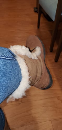 Customer photo review of Women's Rosalita Sheepskin Boot
