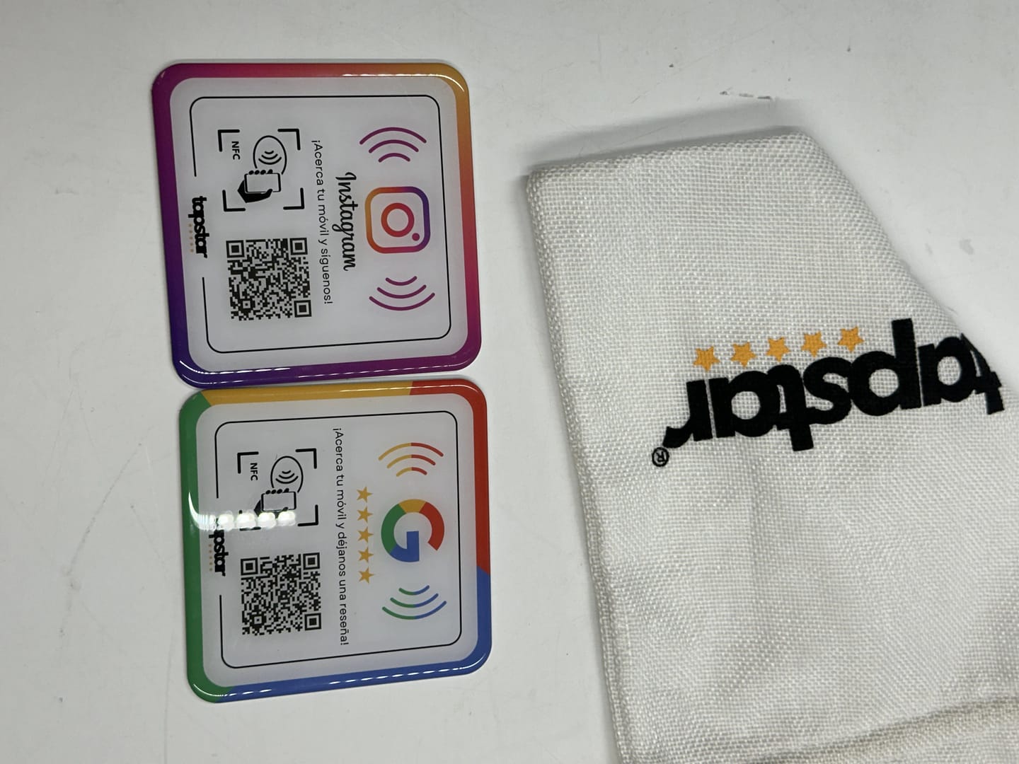 Customer photo review of Placa Reseñas de Google