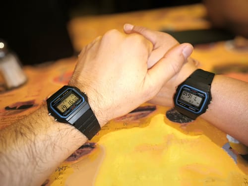 Customer photo review of Reloj Casio Vintage F-91W-1DG Clásico Líneas Azules