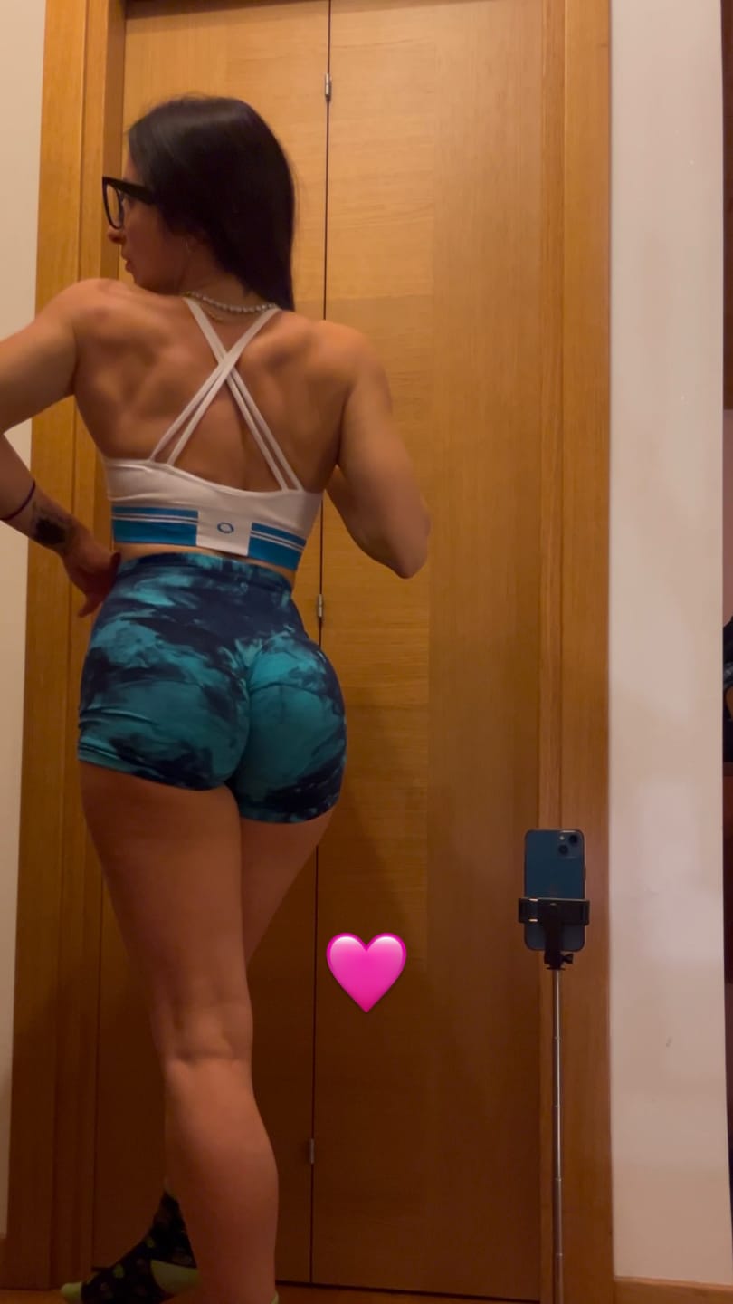 Customer photo review of Shorts Elements Acqua Turchese Blu