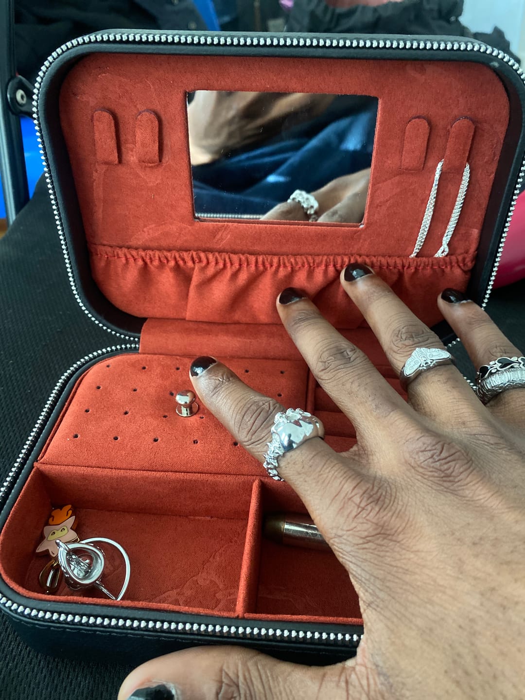 Customer photo review of DYT TRAVEL JEWELRY CASE