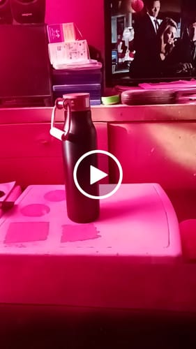 Customer video review of 18 oz Ascend Bottle