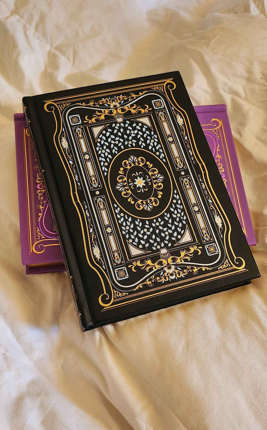 Customer photo review of Literati Journal - Black