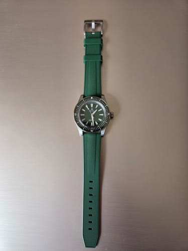 Customer photo review of Shark Skin Rubber - Green