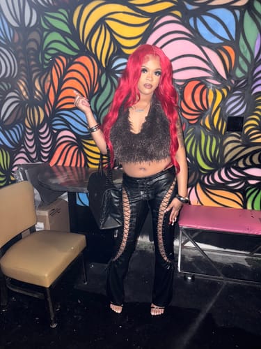 Customer photo review of LOW RISERS (BLACK LEATHER)