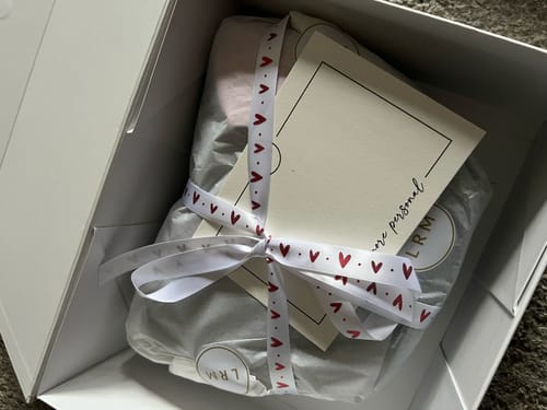 Customer photo review of Black Ella Heart Bag & Keyring Valentine's Gift Set