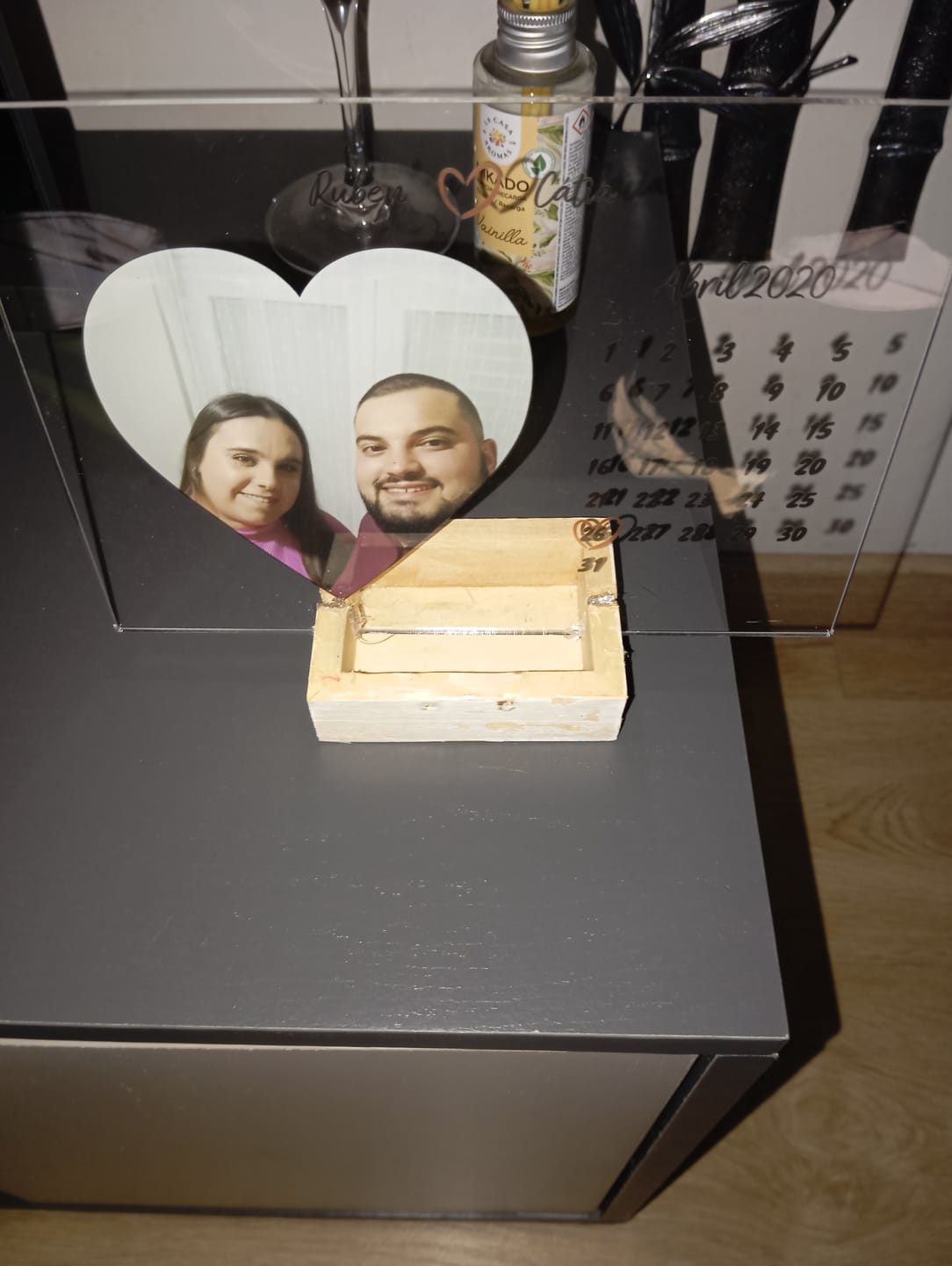 Customer photo review of Lâmpada Dia Especial no Calendário - Personalizado