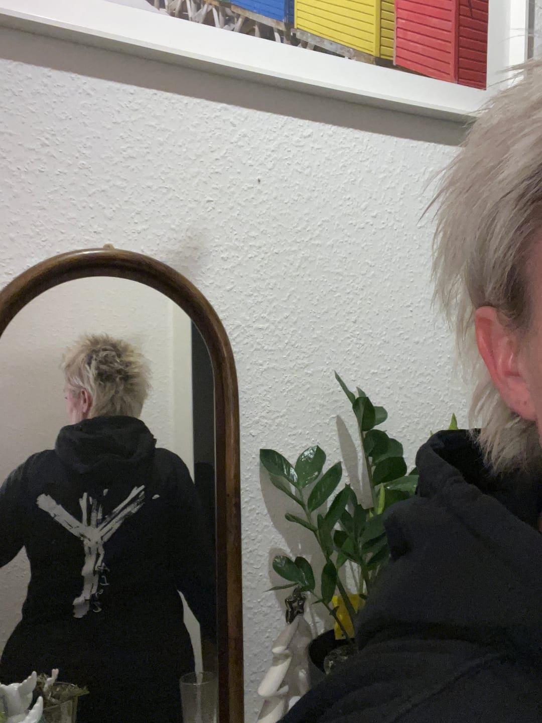 Customer photo review of Schildmaiden Hoodie mit Algiz-Rune – Nordisches Schutzsymbol
