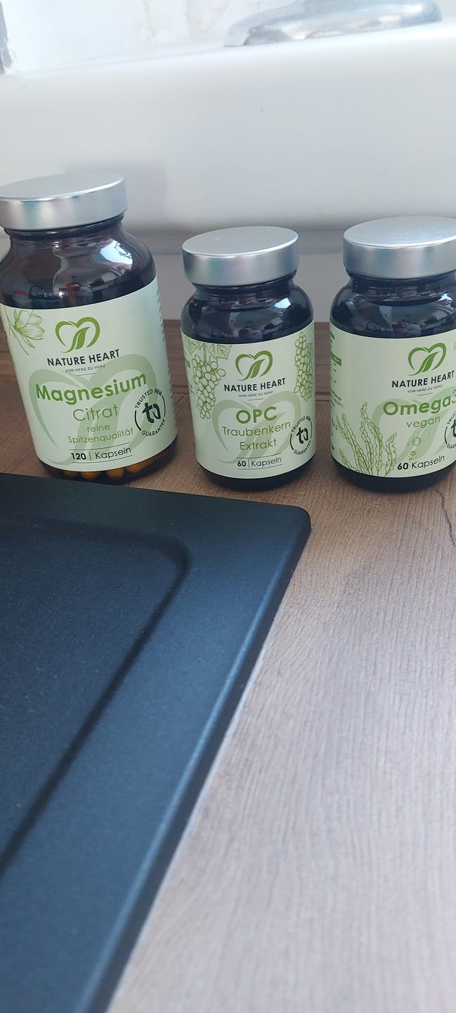 Customer photo review of Basic Bundle + | Exiled Medic
