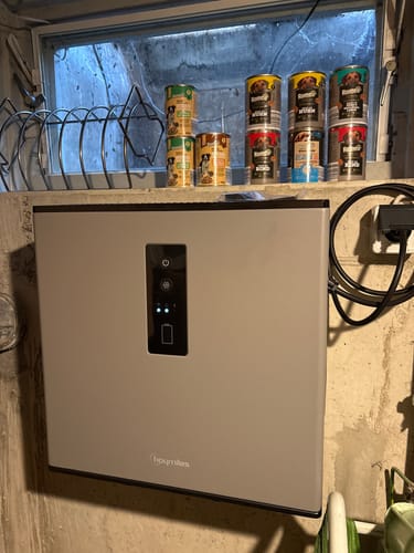 Customer photo review of Hoymiles MS-A2 Mikro-Speicher 2240Wh Solarspeicher Balkonkraftwerk PV Batterie