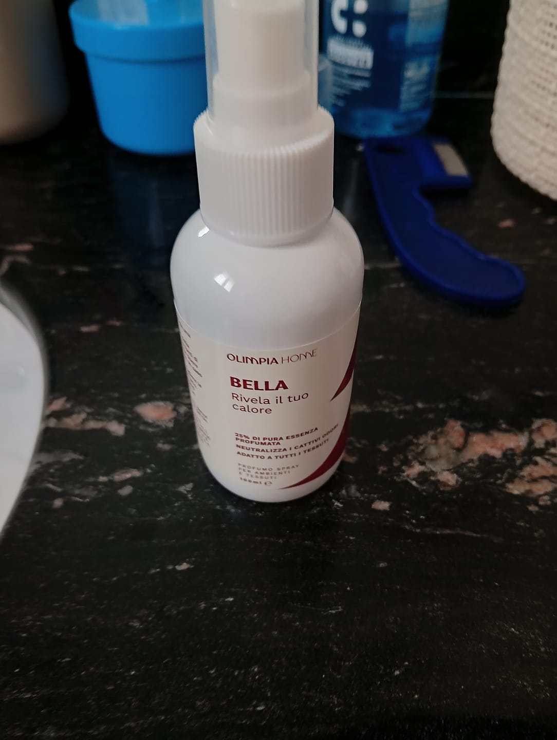 Customer photo review of Profumo spray per tessuti Bella ml.100
