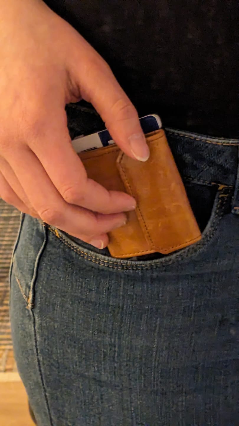 Customer photo review of Nano Boy Pocket card holder wallet with leather coin pocket