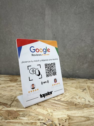 Customer photo review of Expositor Reseñas Google NFC y QR