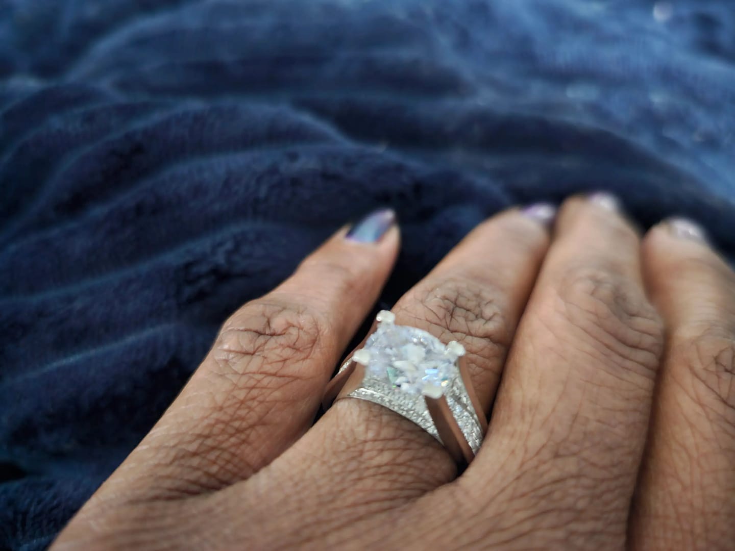 Customer photo review of Solarii New Arrived 5.0ct Oval Cut Engagement Ring